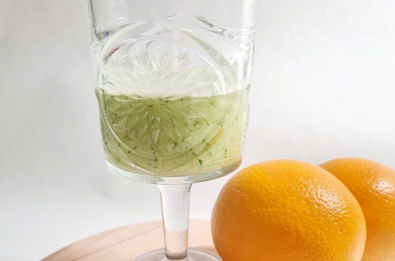 Grüner Smoothie mit Spinat