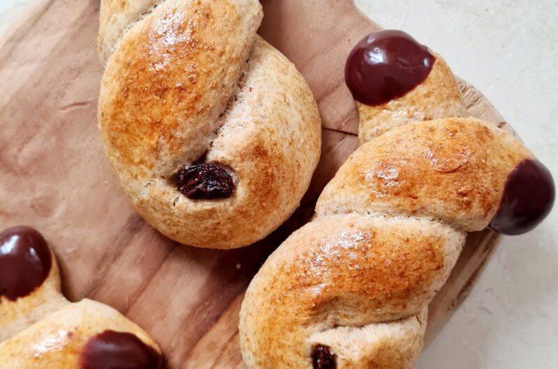 Osterhasen aus Quarkteig